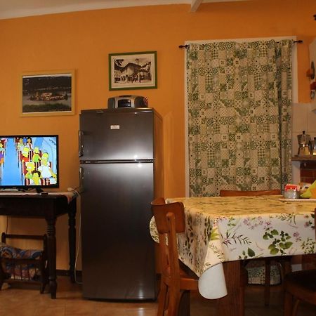 Casa Marconi Casa Vacanze Cesara المظهر الخارجي الصورة